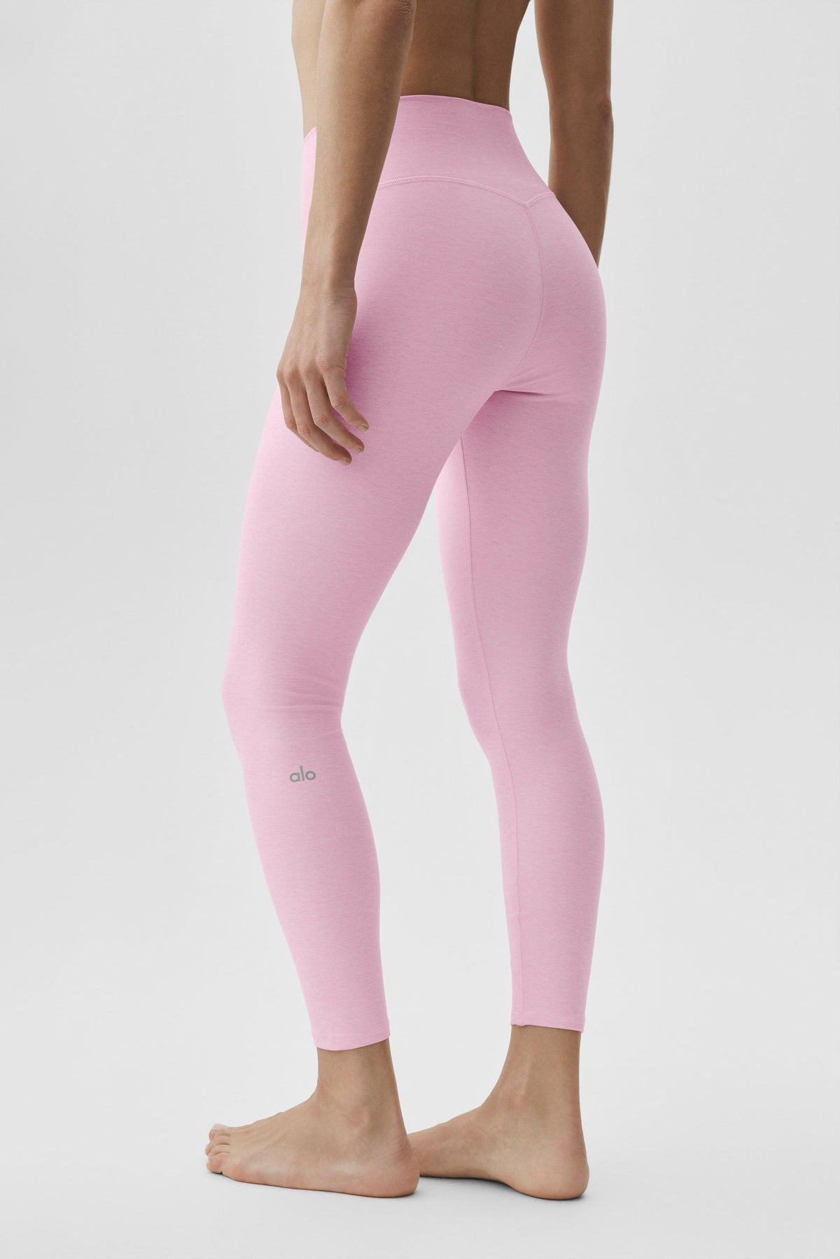 Alo Yoga Alosoft High-Waist 7/8 Highlight Legging - Pink Marshmallow Heather - imagen 4