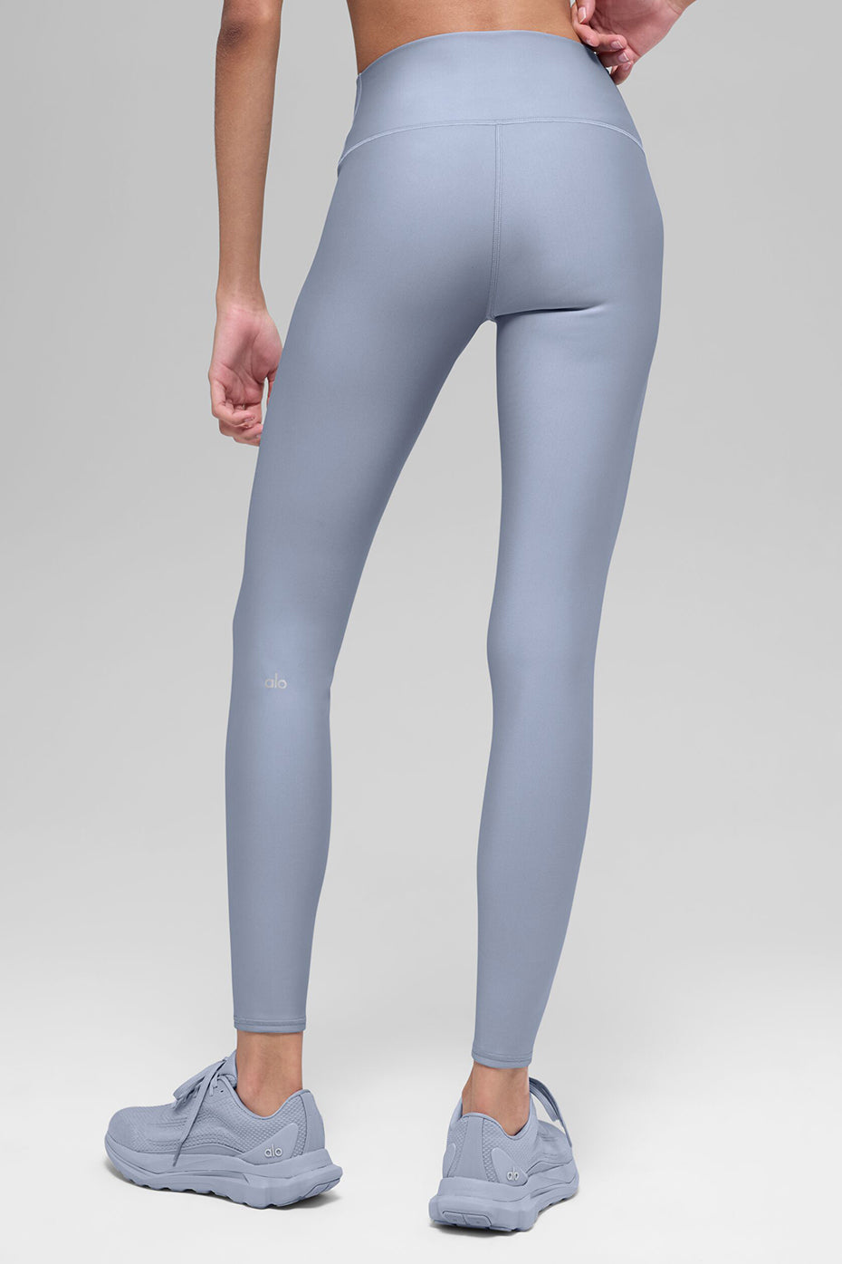 Alo Yoga Airlift Winter Warm High-Waist Legging - Winter Frost - imagen 3