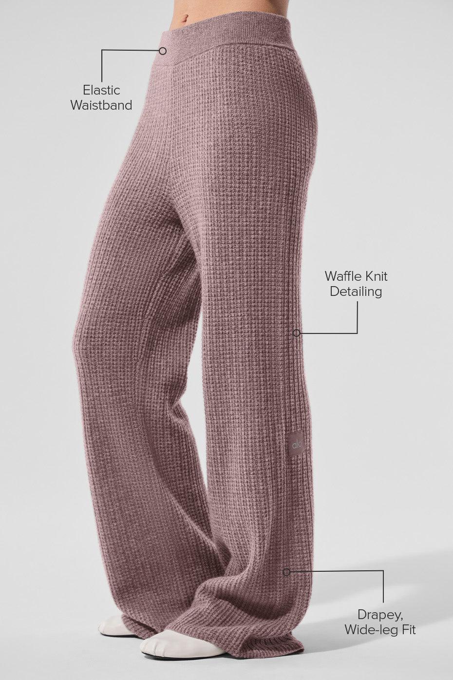 Alo Yoga Cashmere High-Waist Plush Waffle Pant - Mushroom Heather - imagen 2