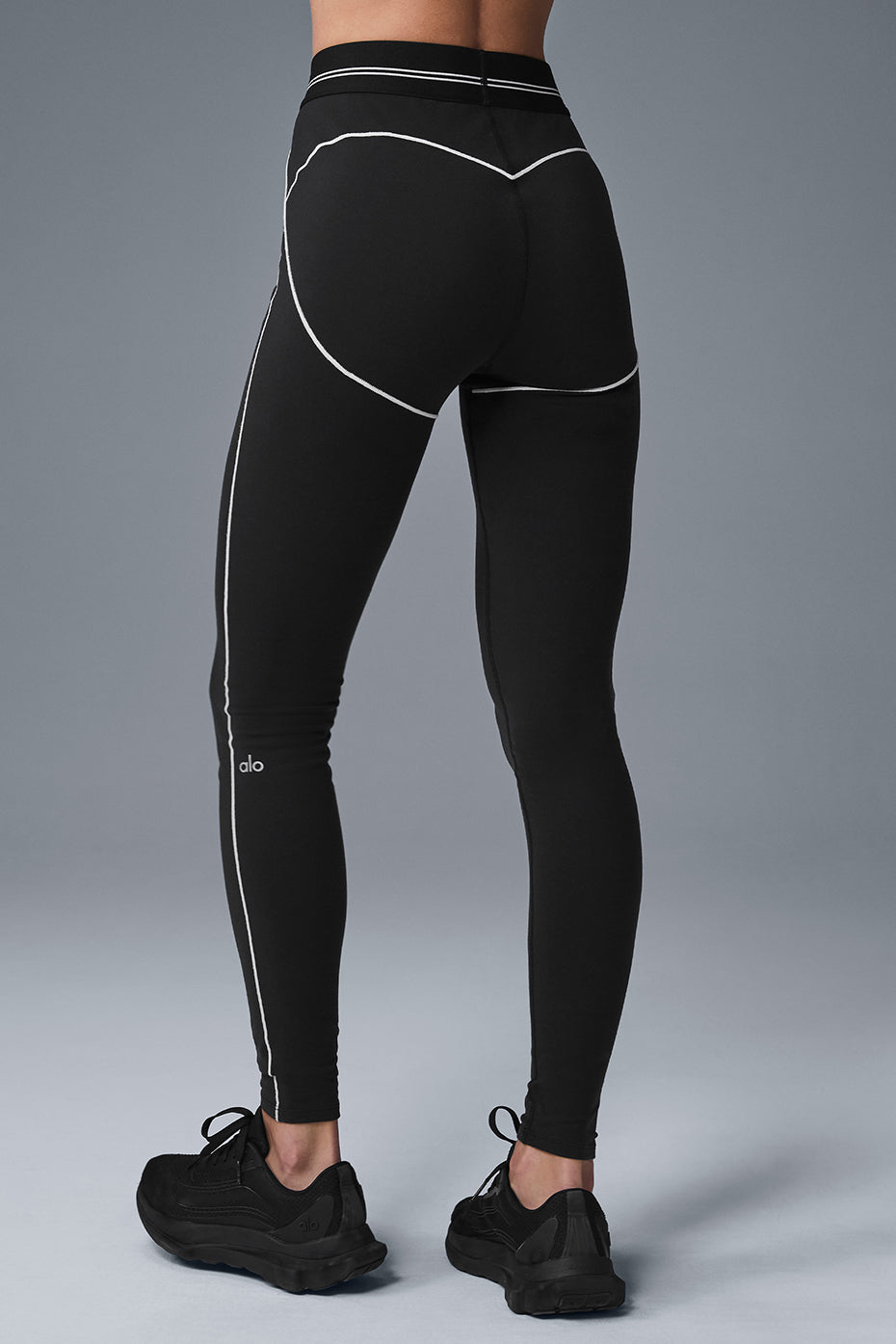 Alo Yoga Airbrush High-Waist Heart Throb Legging - Black/White - imagen 5