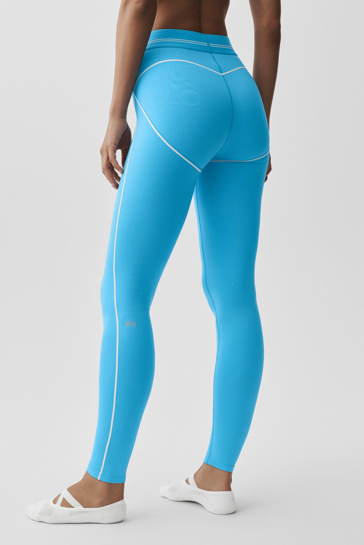 Alo Yoga Airbrush High-Waist Heart Throb Legging - Azure Blue/White - imagen 4