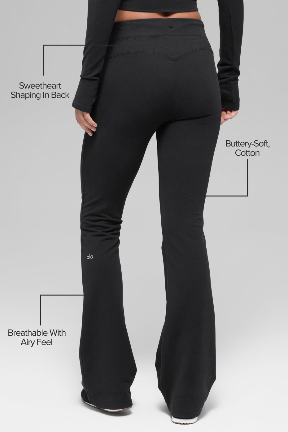 Alo Yoga Sway Bootcut Sweatpant - Black - imagen 2
