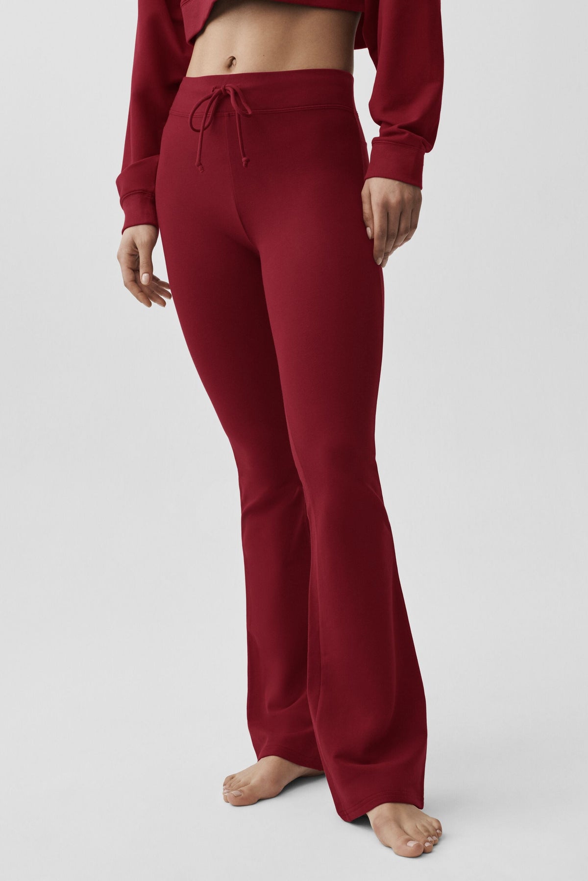 Alo Yoga Sway Bootcut Sweatpant - Summer Romance Red - imagen 3
