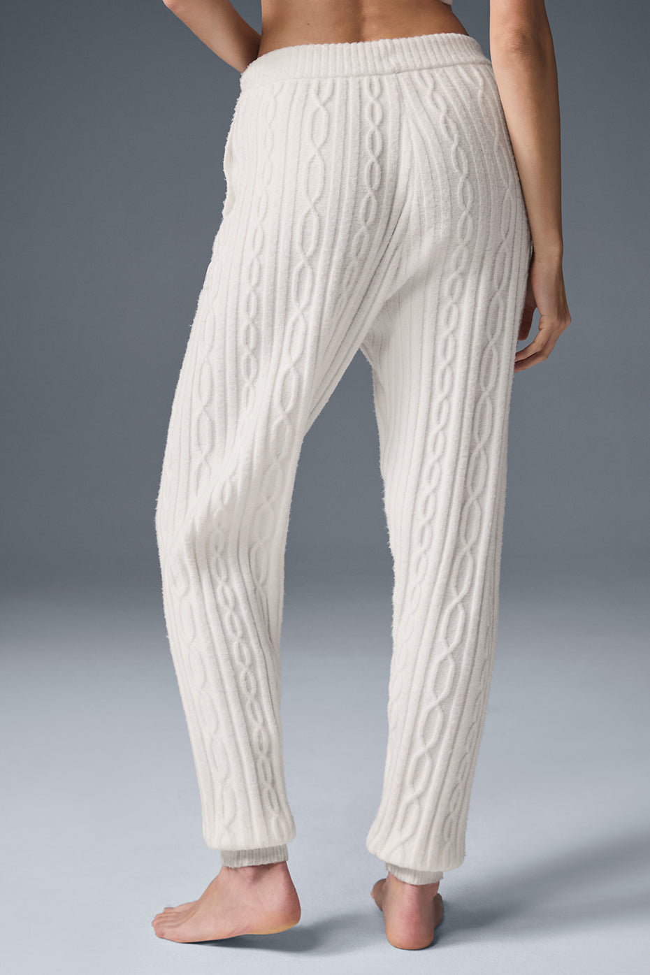 Alo Yoga Cable Knit Winter Bliss Pant - Ivory - imagen 3
