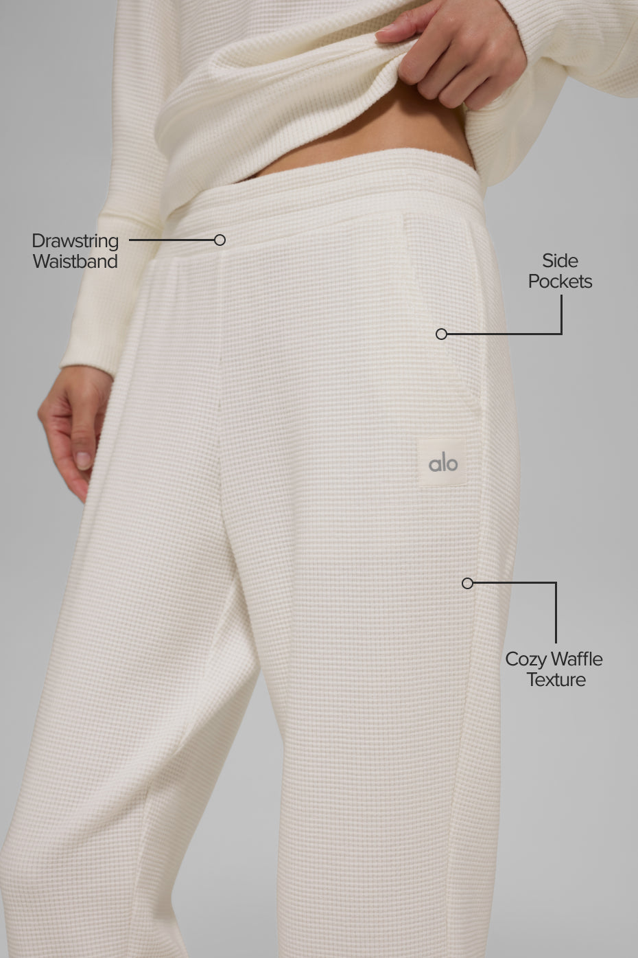 Alo Yoga Waffle Weekend Escape Jogger - Ivory - imagen 2