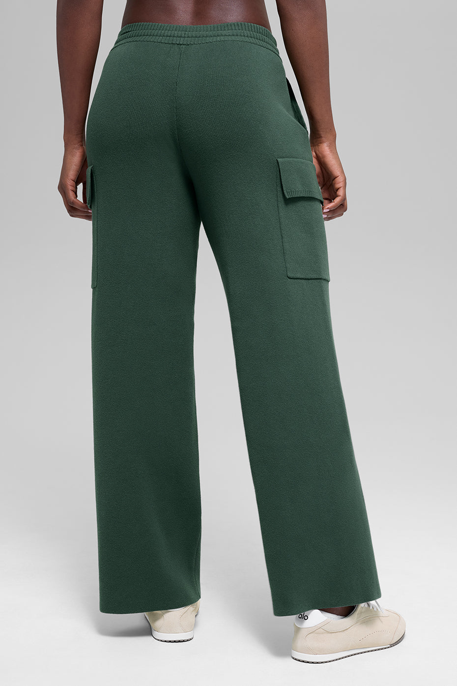 Alo Yoga Scholar Knit High-Waist Cargo Pant - Clover Green - imagen 2