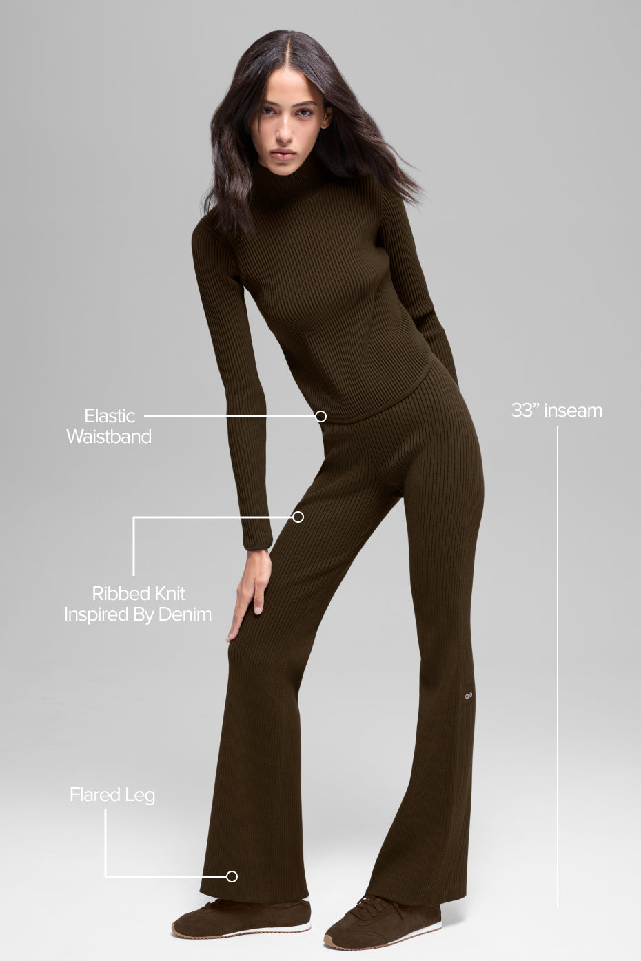 Alo Yoga Denim Knit High-Waist Flare Pant - Espresso/Black - imagen 2