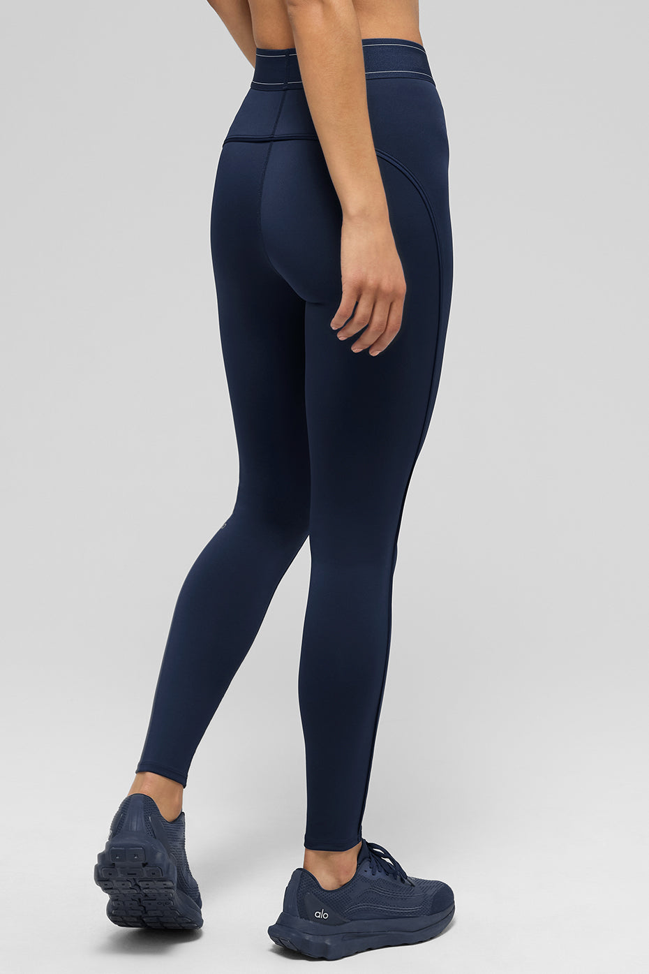 Alo Yoga Airlift High-Waist Suit Up Legging - Navy/Navy - imagen 2