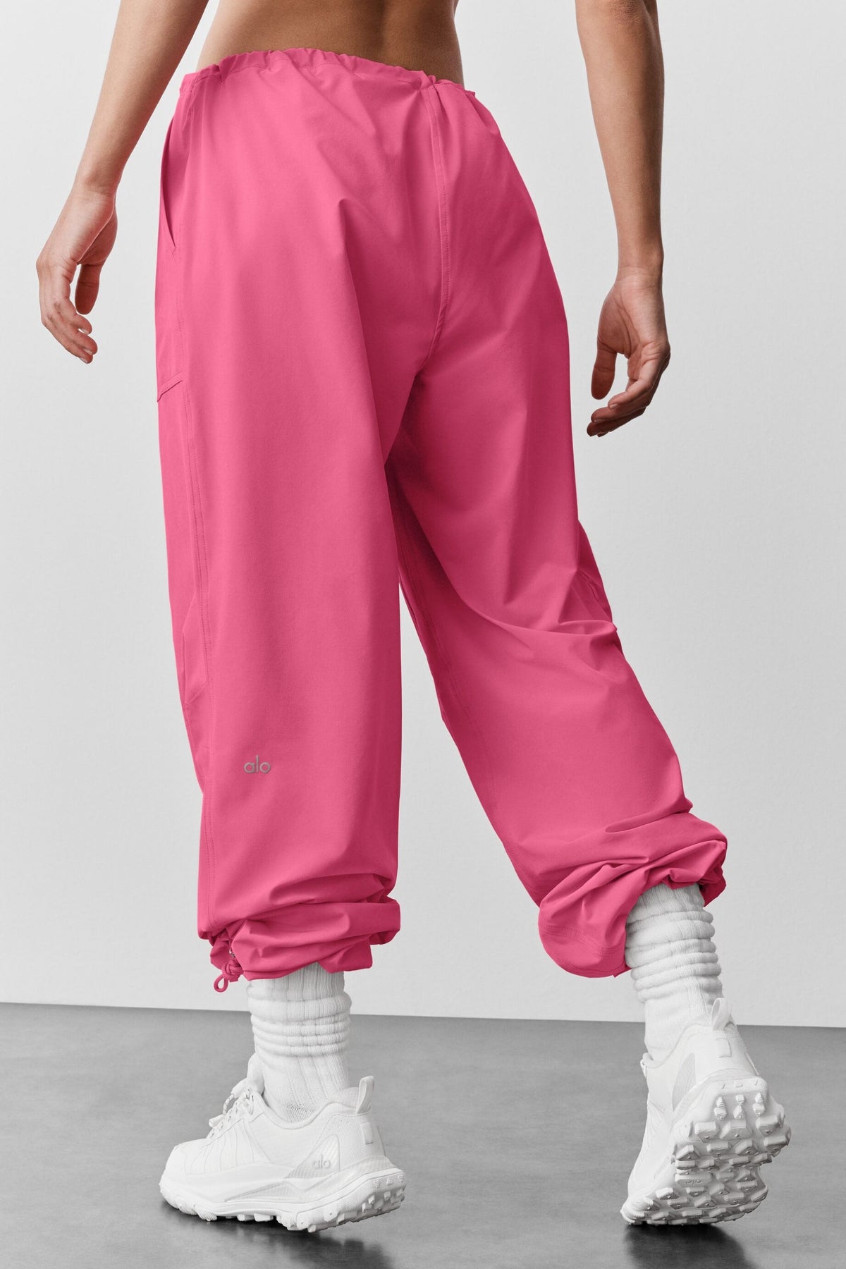 Alo Yoga Low Rise Megastar Cargo Pant - Paradise Pink - imagen 2
