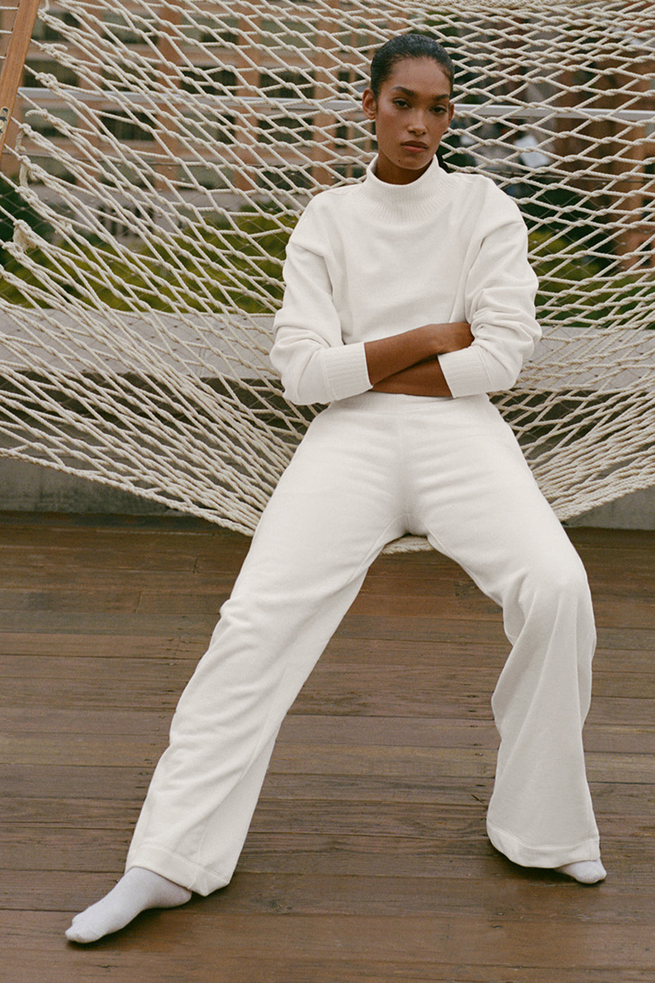 Alo Yoga Serenity Wide Leg Sweatpant - Ivory - imagen 1