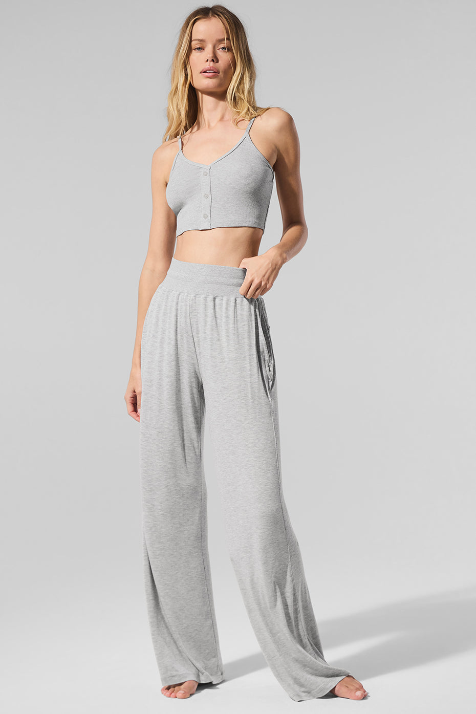 Alo Yoga Semi-Sheer Delicate Lounge Flare Pant (Regular) - Athletic Heather Grey - imagen 1