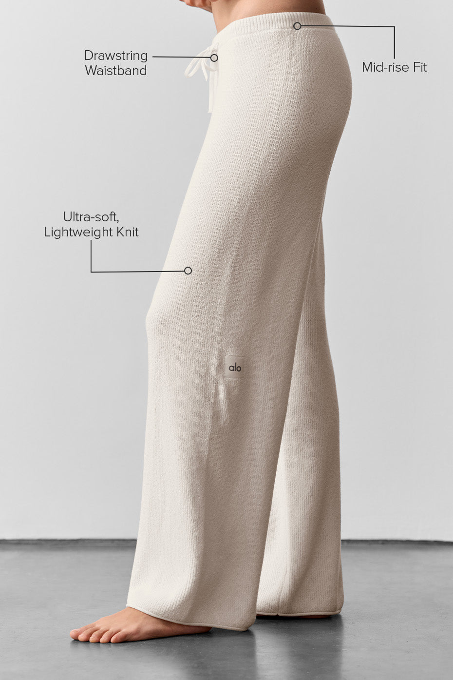 Alo Yoga Supernatural Sweater Pant - Ivory - imagen 2