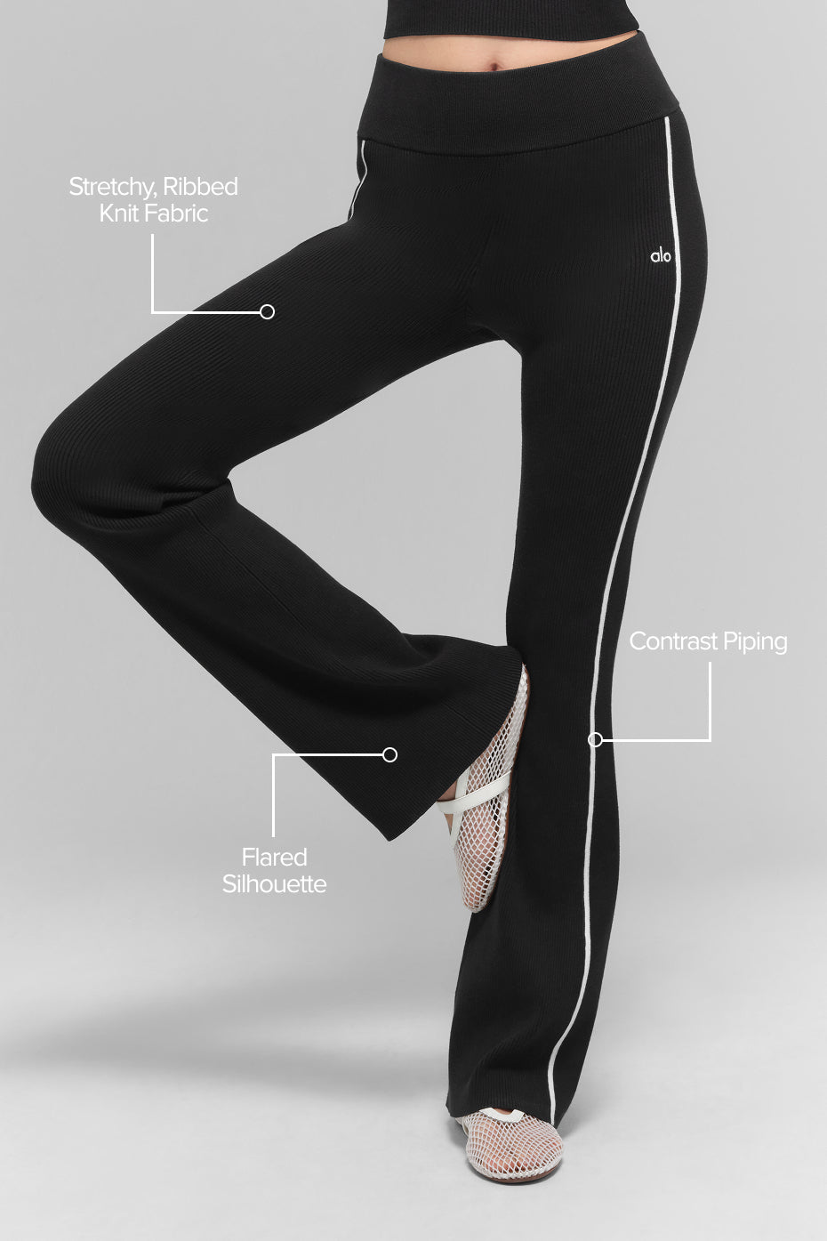 Alo Yoga Ribbed Sweater Knit Highline Flare Pant - Black/White - imagen 2