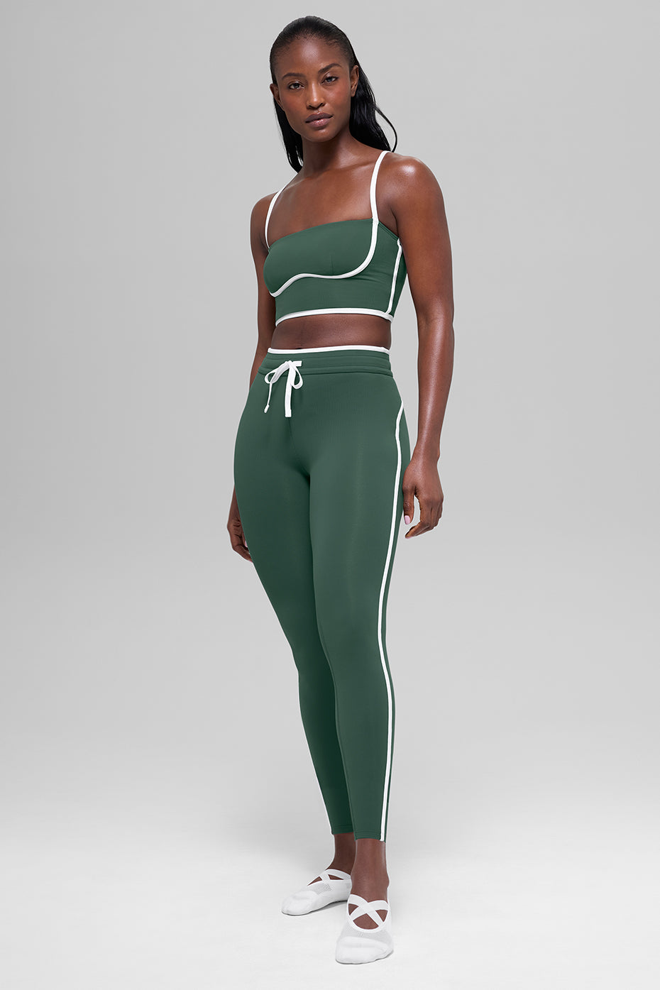 Alo Yoga Airbrush High-Waist Race Pace 7/8 Legging - Clover Green/White - imagen 5