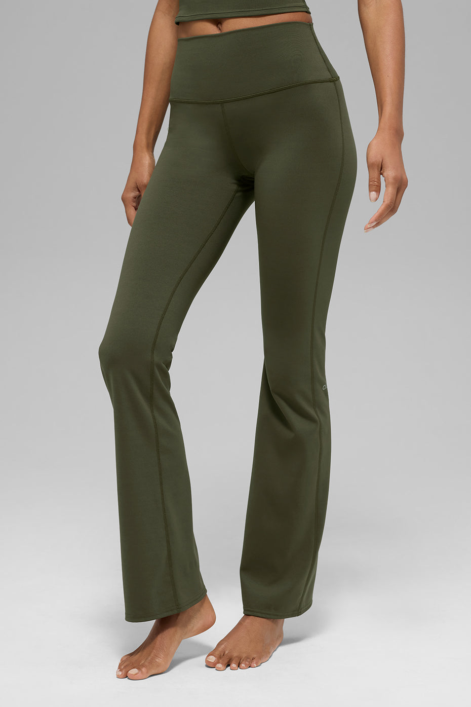 Alo Yoga ALO Softsculpt High-Waist Bootcut Legging (Regular) - Green Olive - imagen 2