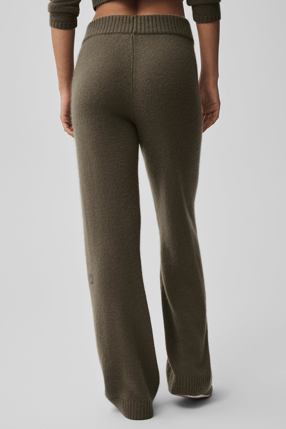 Alo Yoga Wool Cashmere High-Waist New Class Wide Leg Pant - Olive Tree - imagen 2