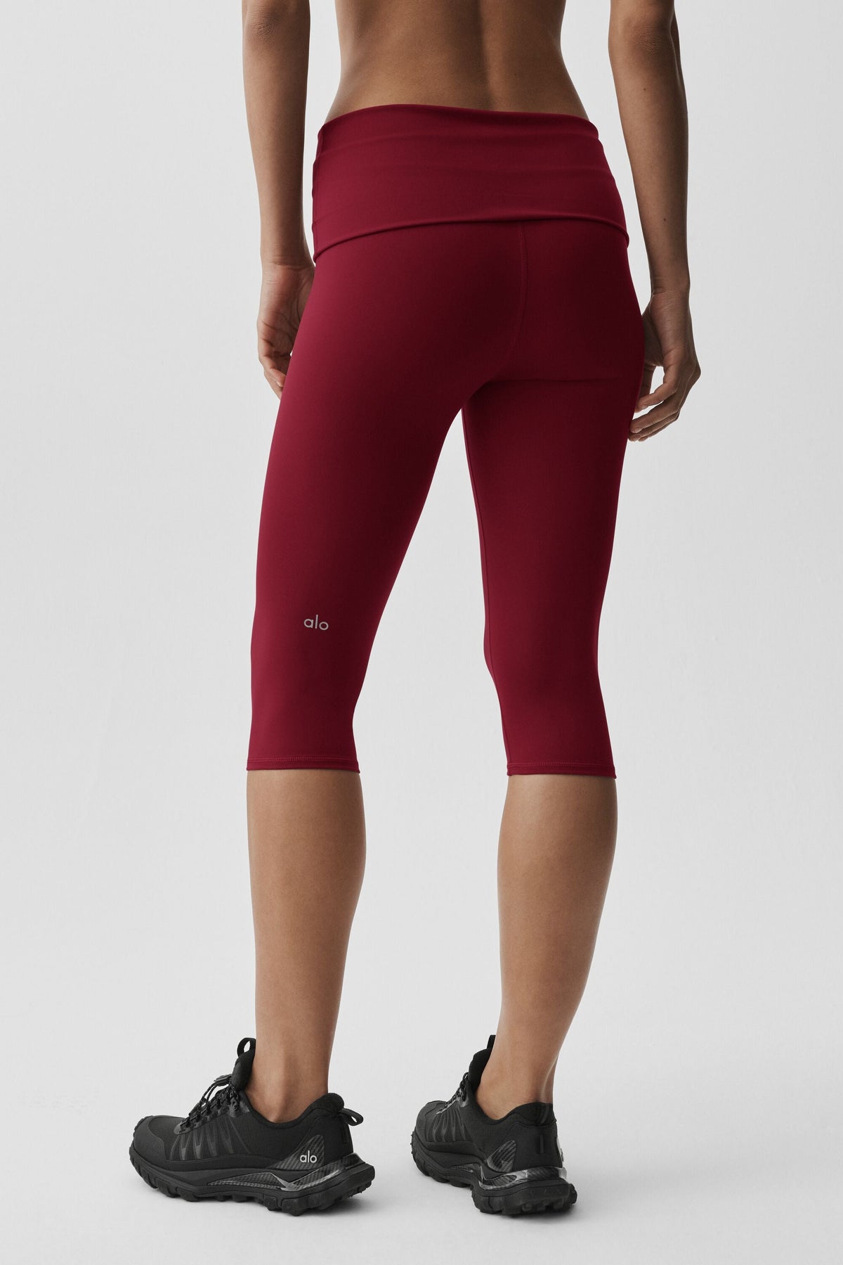 Alo Yoga ALO Softsculpt Low-Rise Foldover Capri - Summer Romance Red - imagen 2