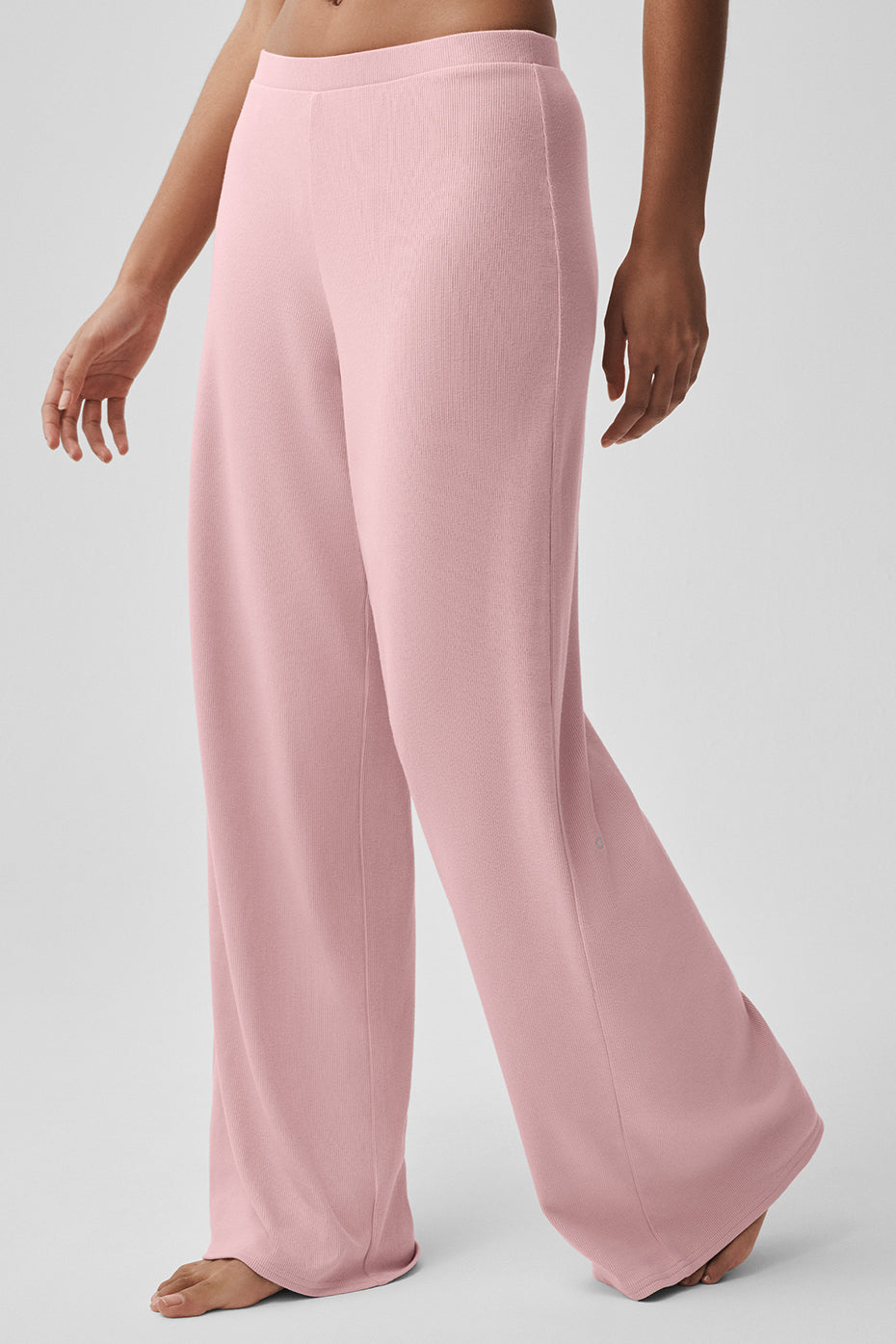 Alo Yoga Mid-Rise Dreamlight Straight Pant - Vintage Pink - imagen 2