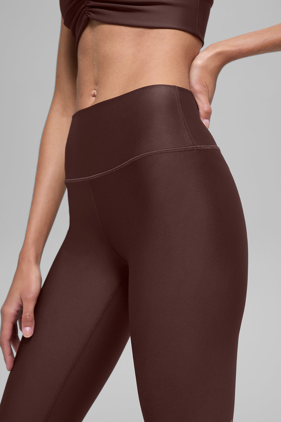 Alo Yoga 16'' High-Waist Airlift Capri - Brownstone - imagen 2