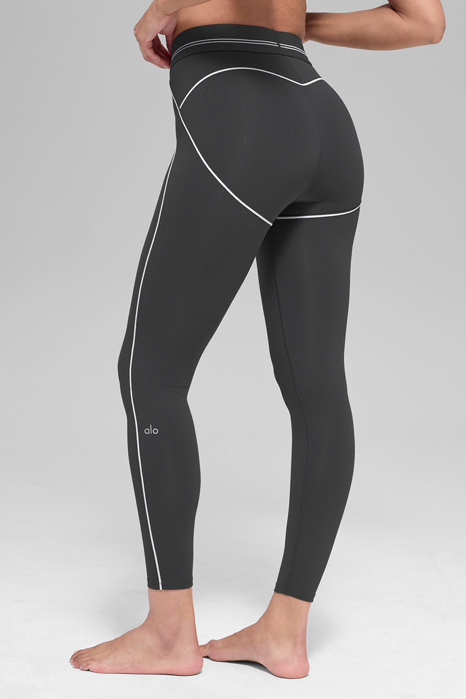 Alo Yoga Airbrush High-Waist 7/8 Heart Throb Legging - Anthracite/White - imagen 3