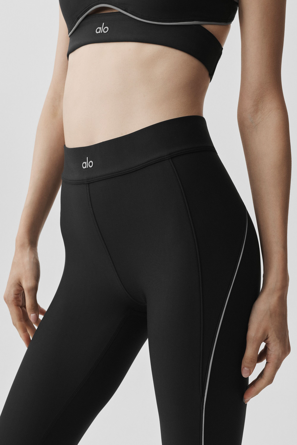 Alo Yoga Airlift High-Waist 7/8 Speedwork Legging - Black - imagen 4