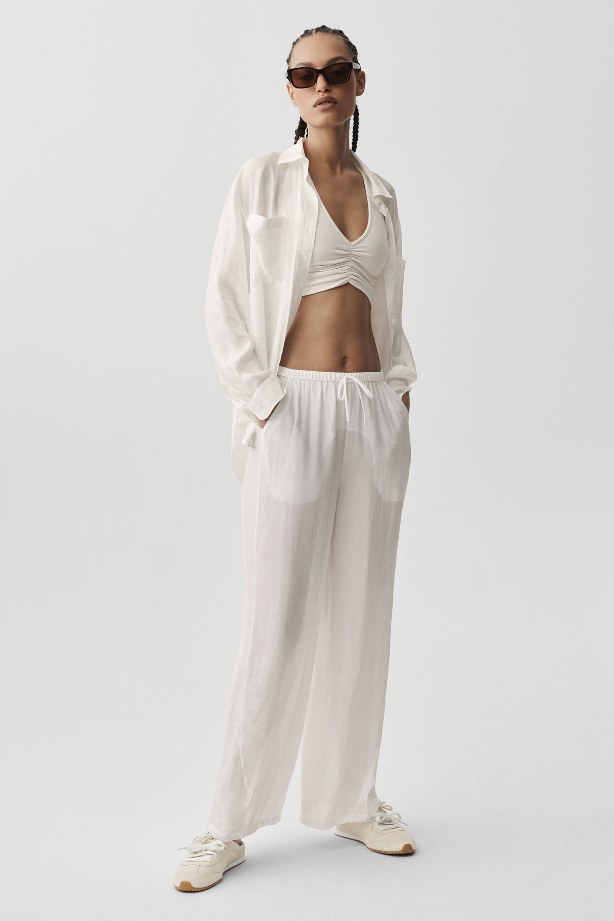 Alo Yoga Semi-Sheer Golden Hour High-Waist Straight Leg Pant - Ivory - imagen 5