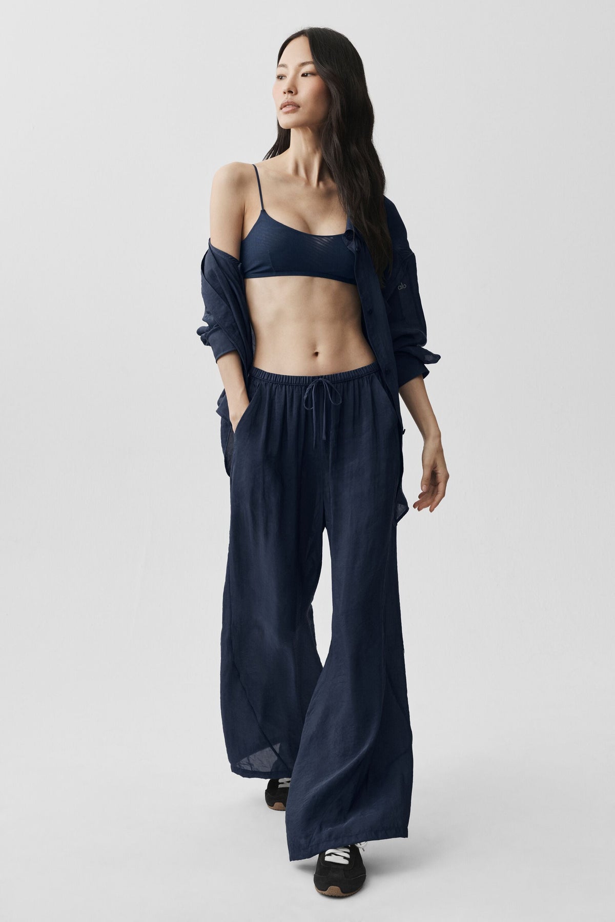 Alo Yoga Semi-Sheer Golden Hour High-Waist Straight Leg Pant - Navy - imagen 1