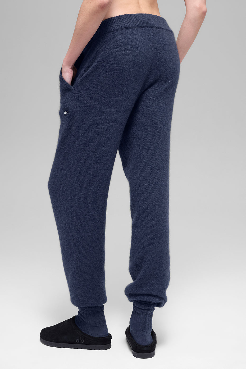 Alo Yoga Wool Cashmere High-Waist New Class Jogger - Navy - imagen 2