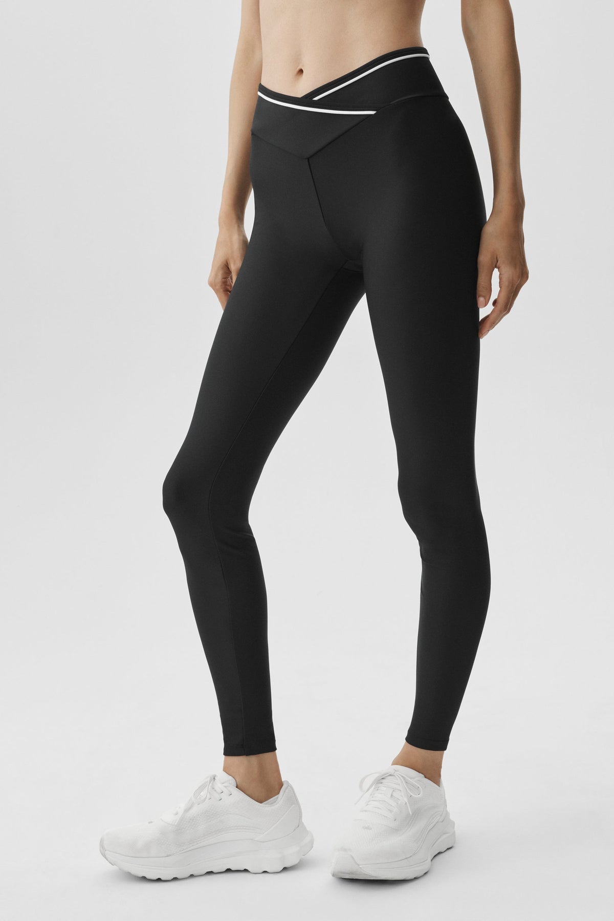 Alo Yoga Airlift High-Waist Trifecta Legging - Black/White - imagen 1
