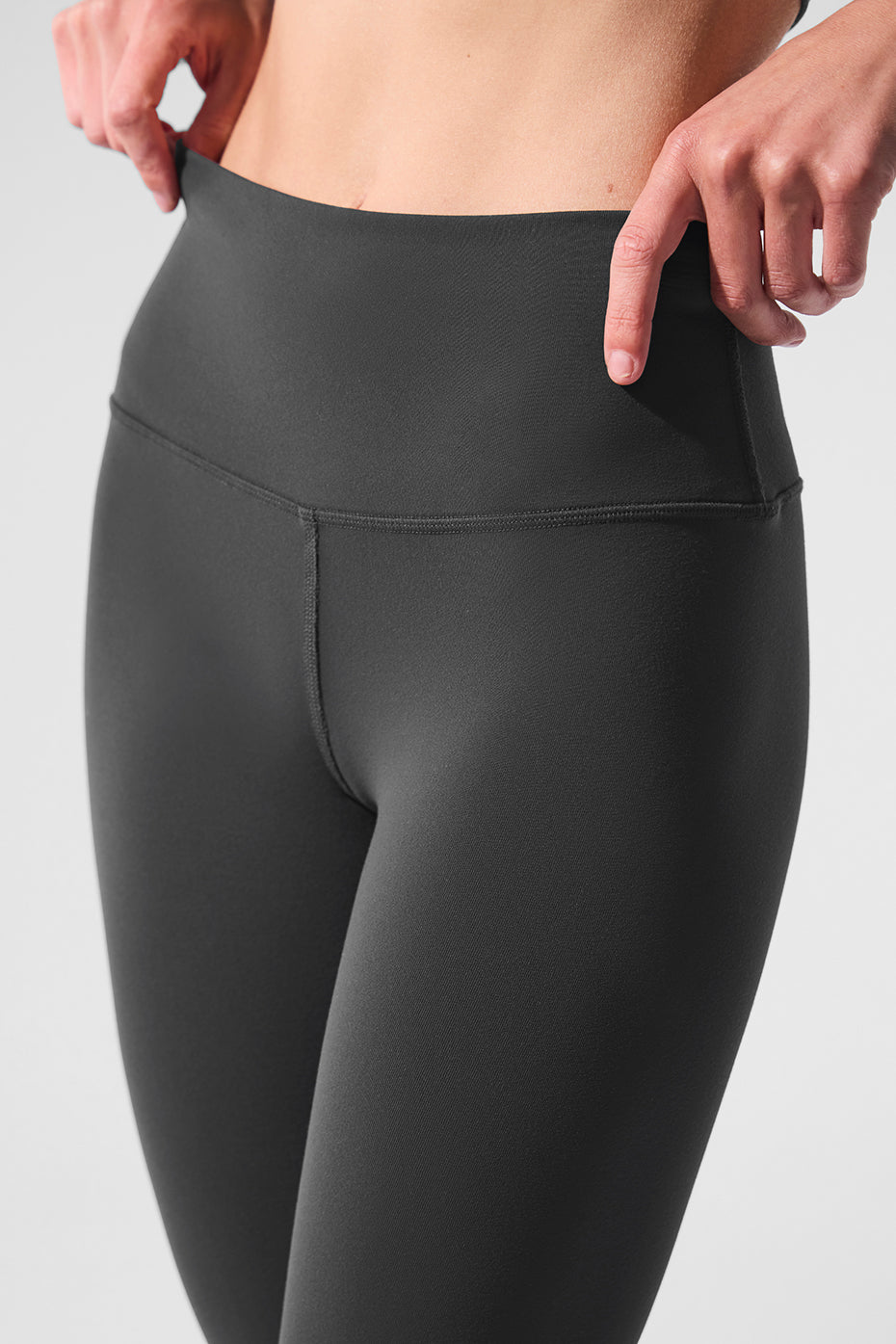 Alo Yoga High-Waist Airbrush Legging - Anthracite - imagen 4