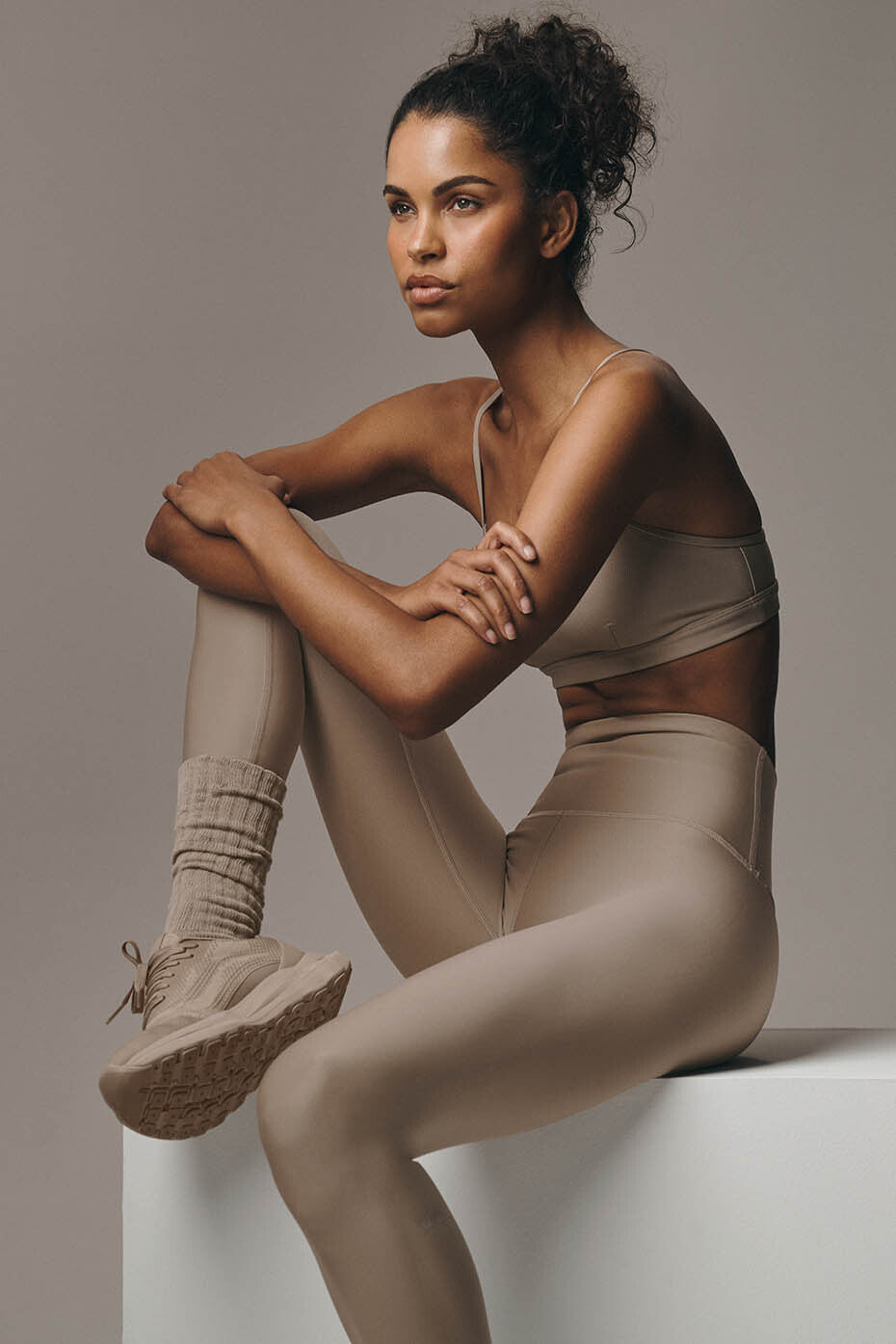 Alo Yoga High-Waist Airlift Legging - Gravel - imagen 1