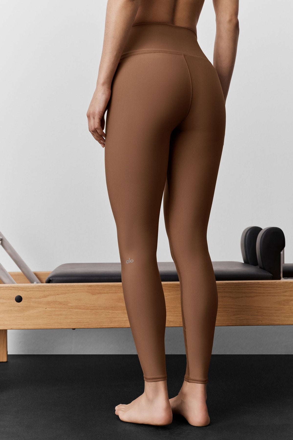 Alo Yoga High-Waist Airlift Legging - Sun Kissed Brown - imagen 2
