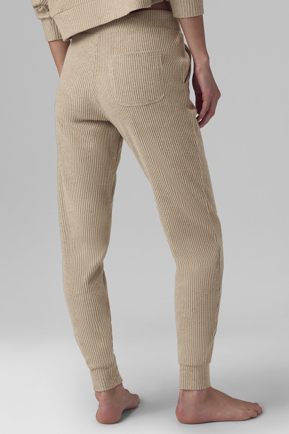 Alo Yoga Muse Sweatpant - Gravel Heather - imagen 2