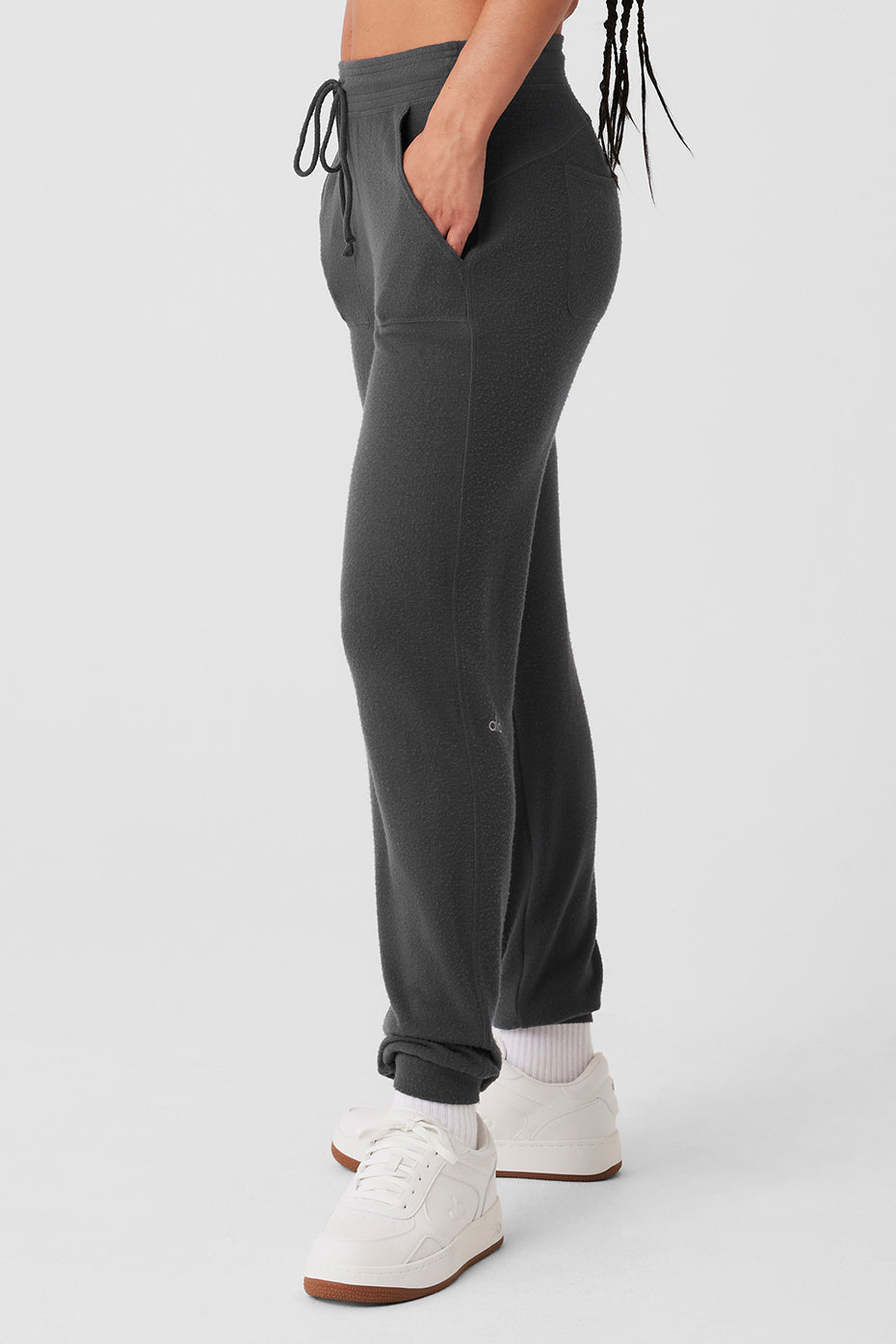 Alo Yoga Soho Sweatpant - Anthracite - imagen 2