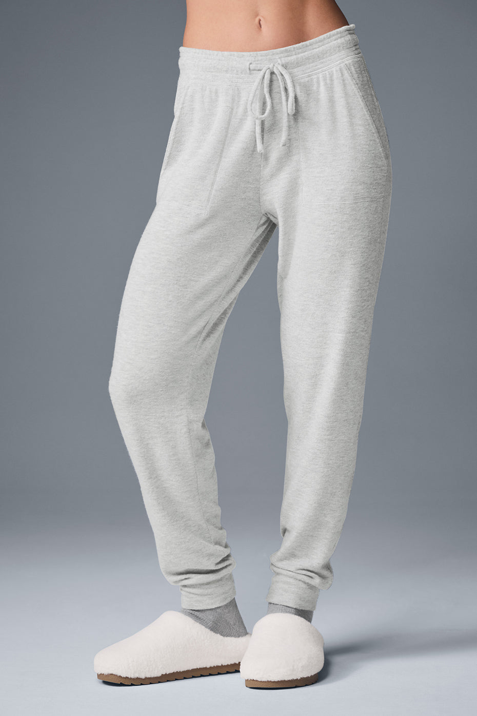 Alo Yoga Soho Sweatpant - Athletic Heather Grey - imagen 1