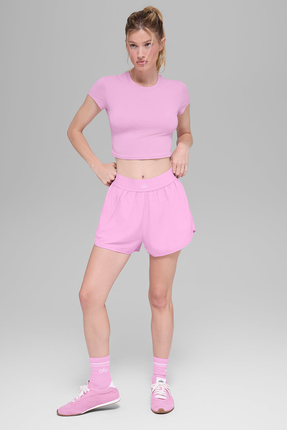 Alo Yoga Match Point Short - Candy Heart Pink - imagen 5