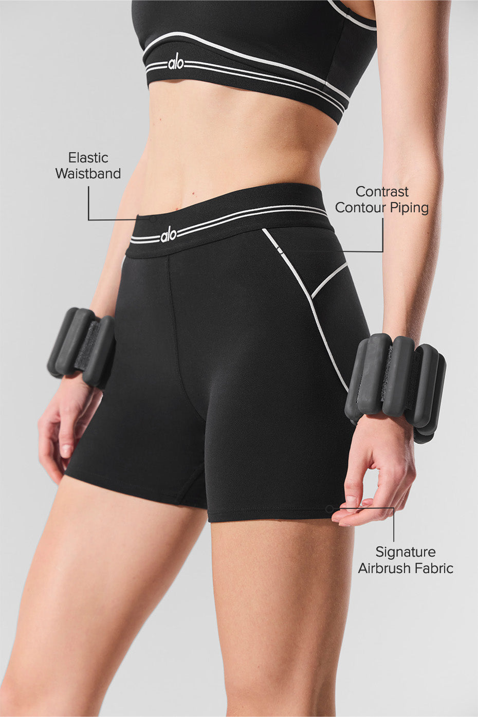 Alo Yoga 4" Airbrush High-Waist Heart Throb Short - Black/White - imagen 2