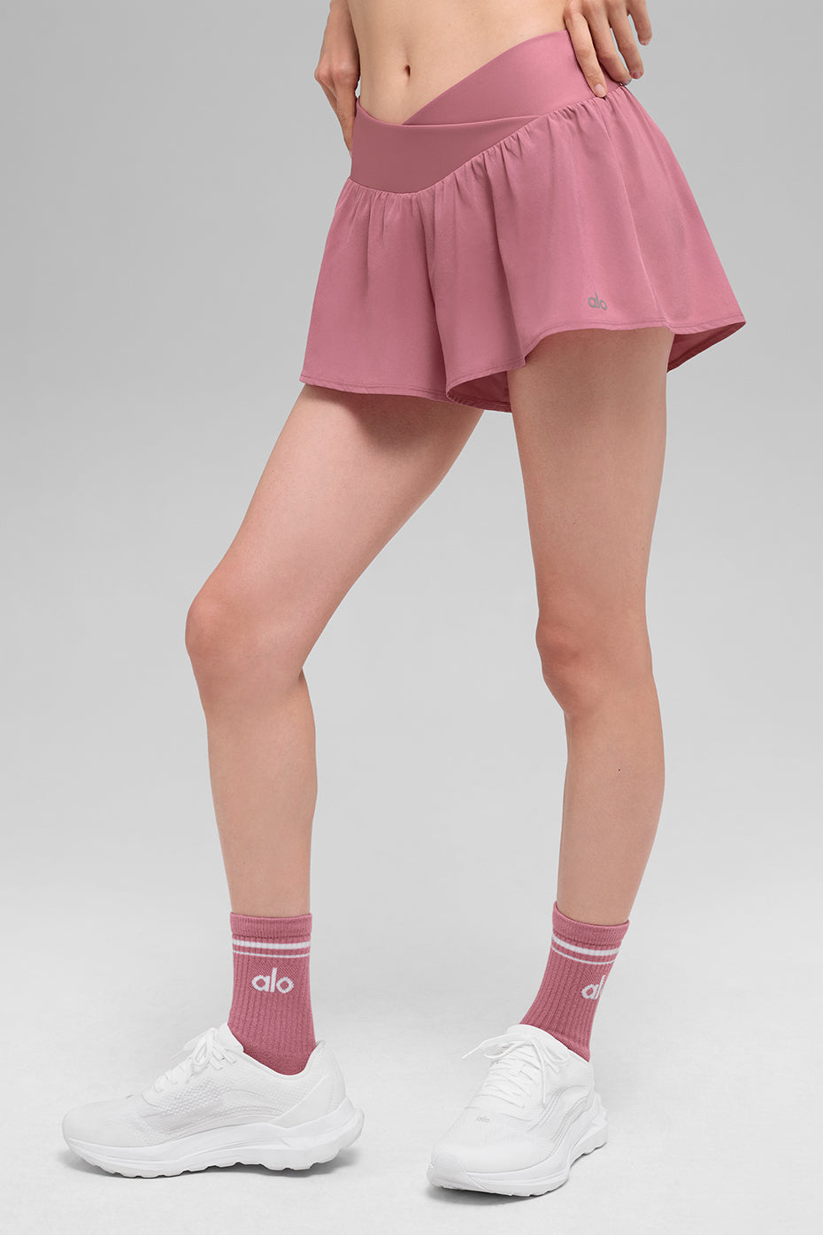 Alo Yoga V-Cute Running Short - Pink Wild Rose - imagen 1