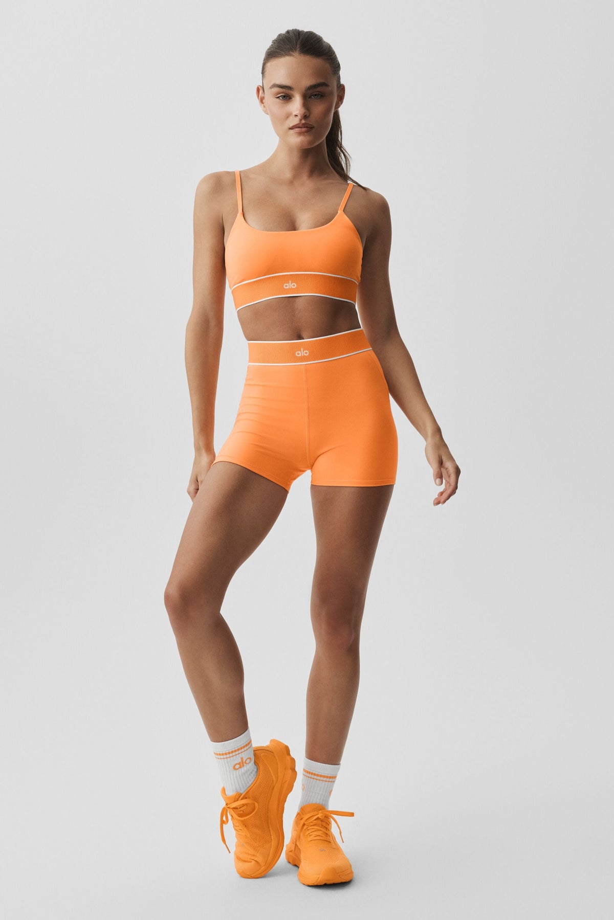 Alo Yoga 3" ALO Softsculpt High-Waist Amp It Up Short - Satsuma Breeze - imagen 6