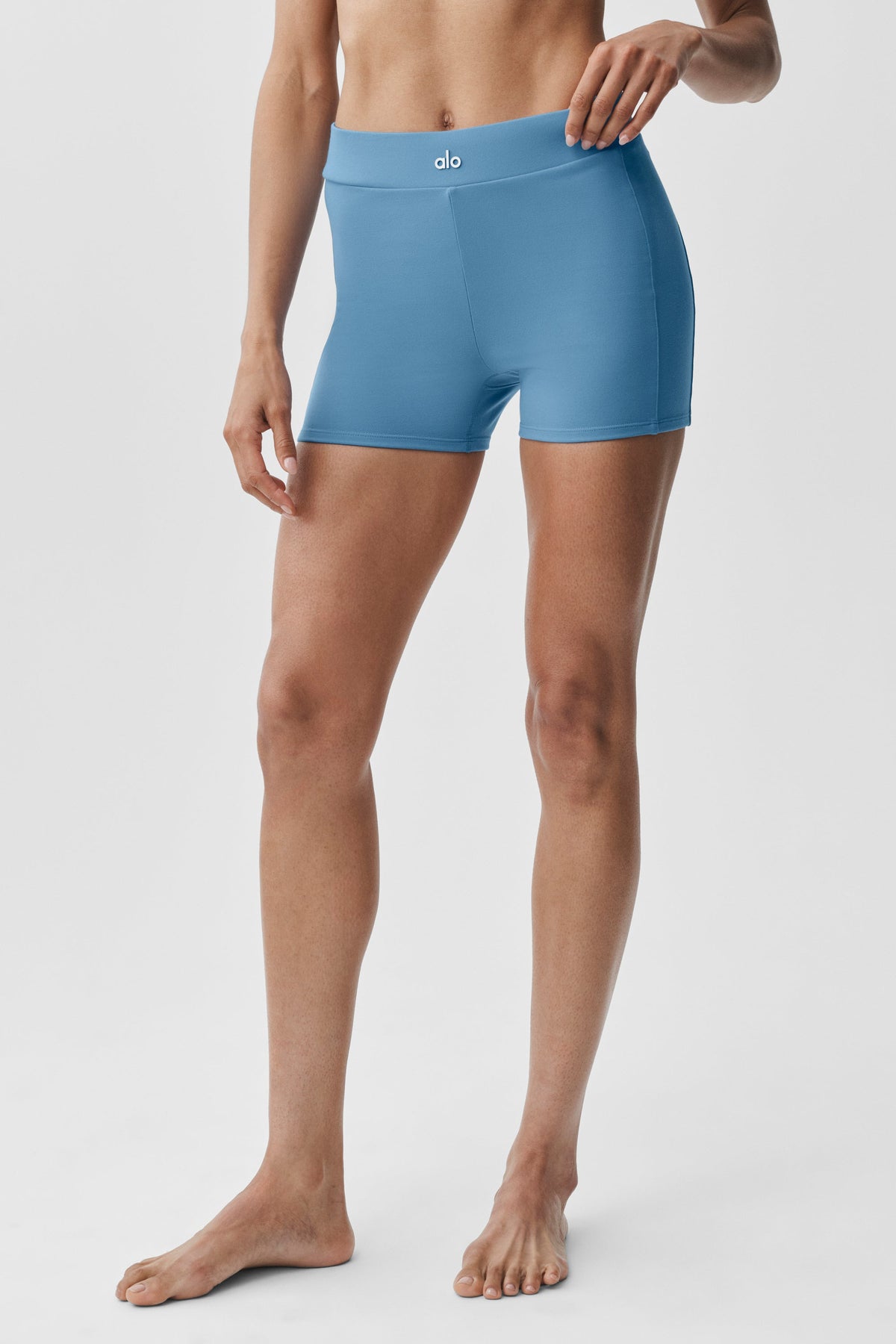 Alo Yoga 3" Airbrush High-Waist Aura Short - California Blue - imagen 1