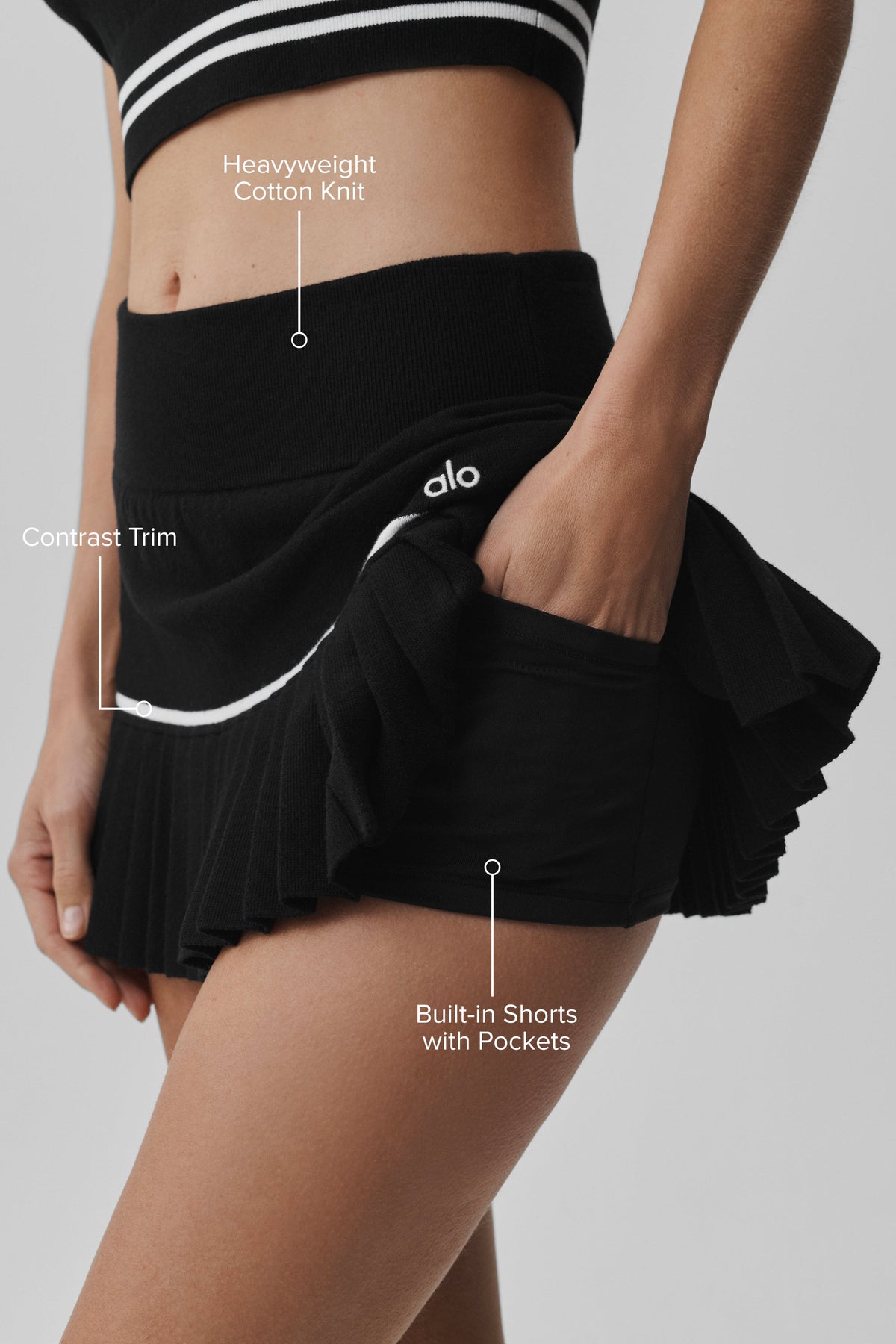 Alo Yoga Scholar Knit High-Waist My Serve Tennis Skirt - Black/White - imagen 2