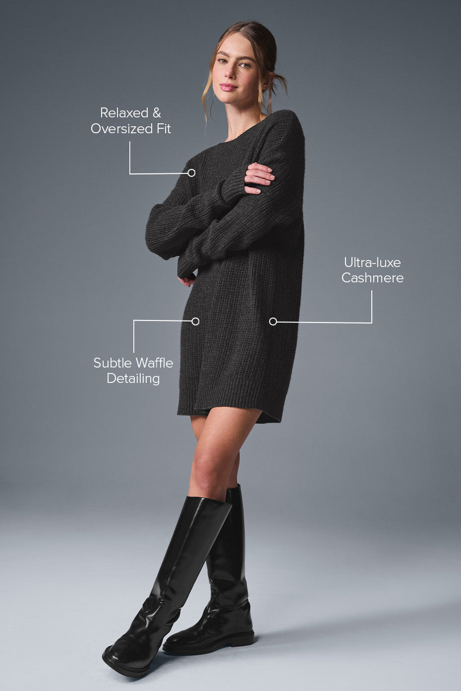 Alo Yoga Cashmere Plush Waffle Dress - Dark Heather Grey - imagen 2