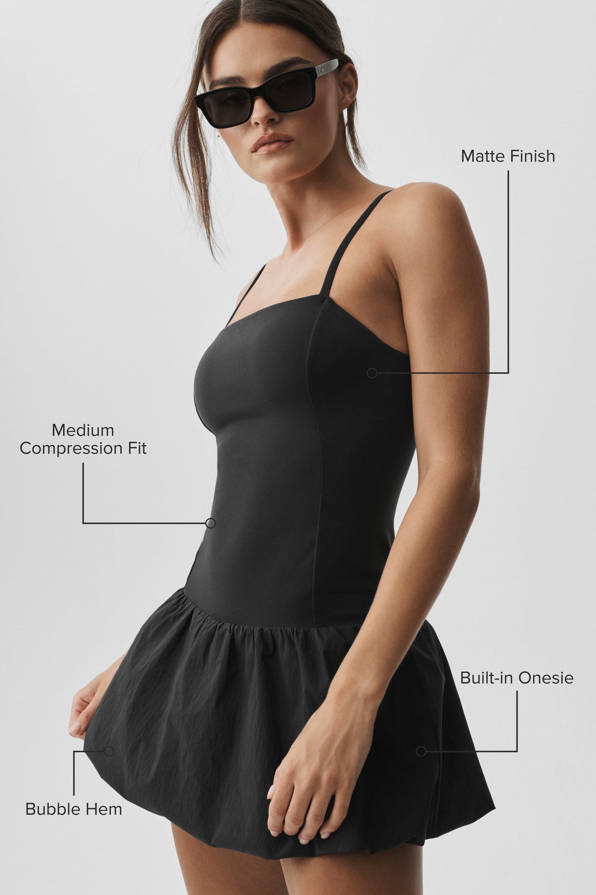 Alo Yoga Airbrush Love Match Tennis Dress - Black - imagen 2