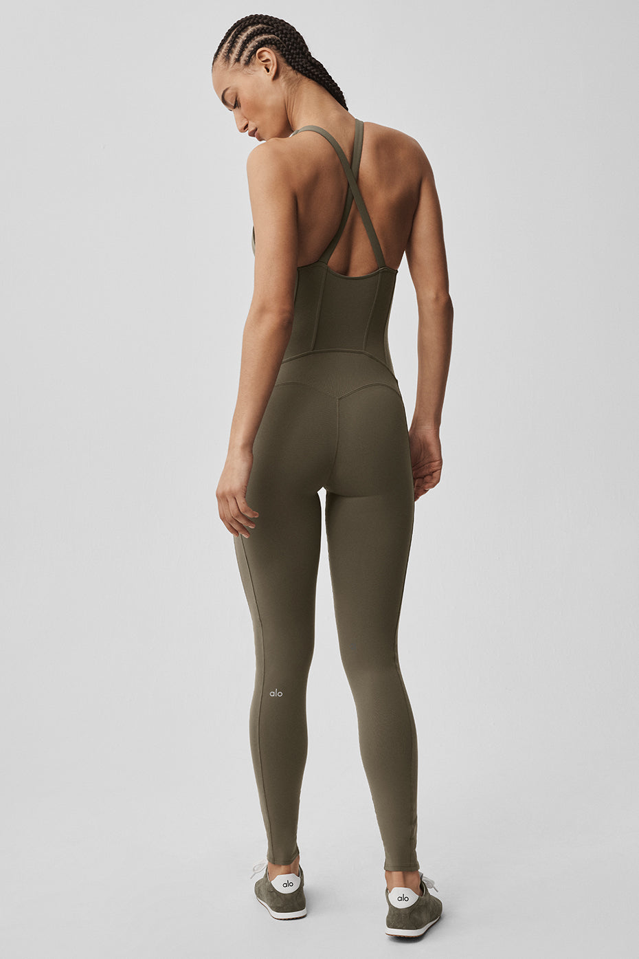 Alo Yoga Airbrush Sparks Fly Corset Onesie - Olive Tree - imagen 2