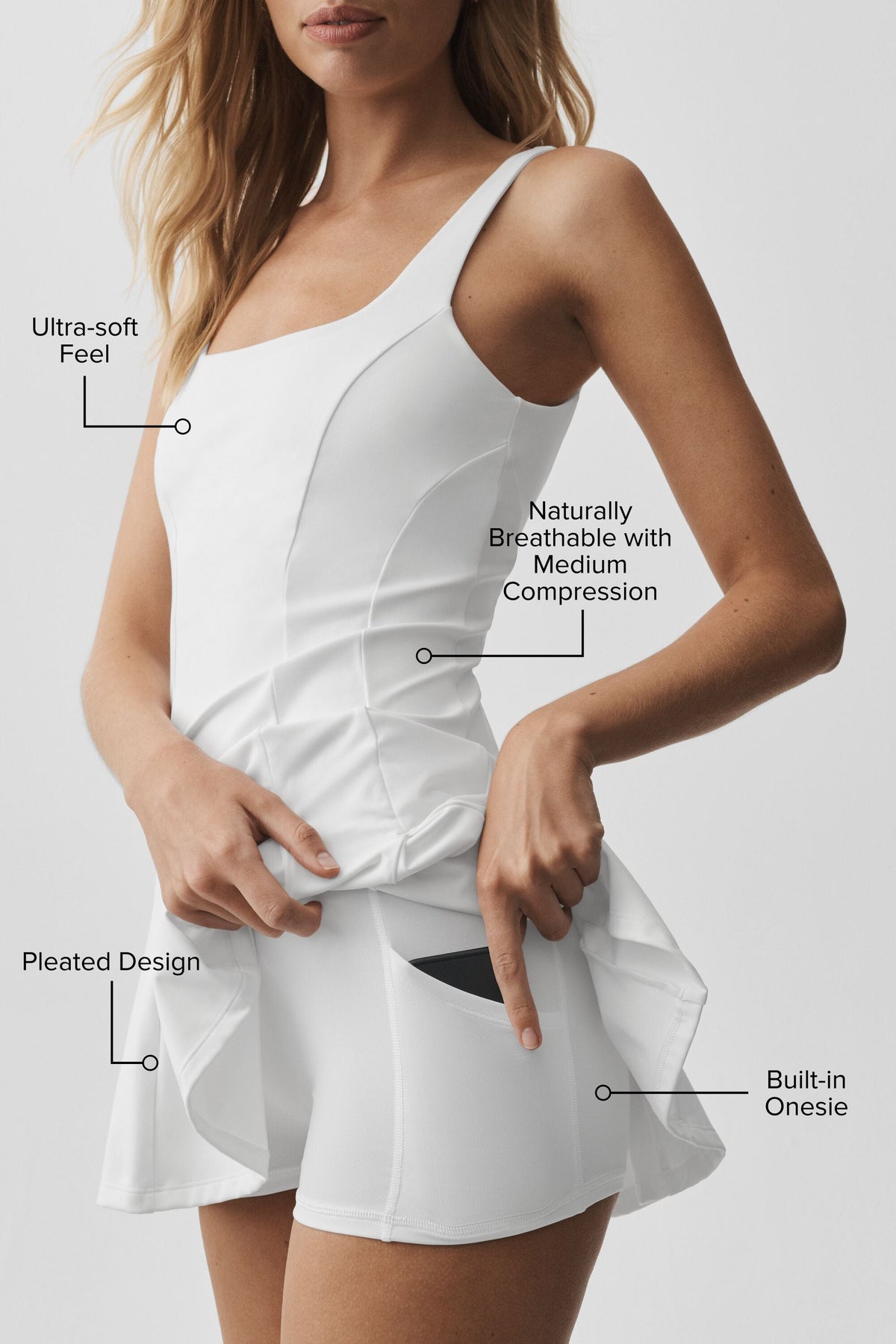 Alo Yoga ALO Softsculpt Topspin Tennis Dress - White - imagen 2