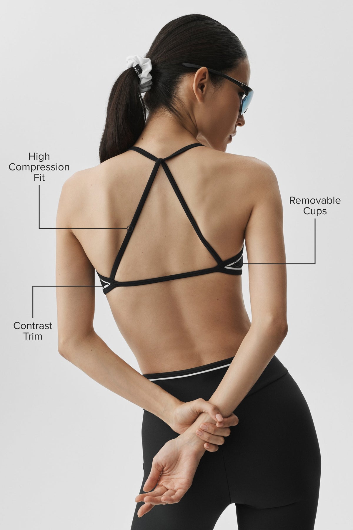Alo Yoga Airlift Trifecta Bra - Black/White - imagen 2