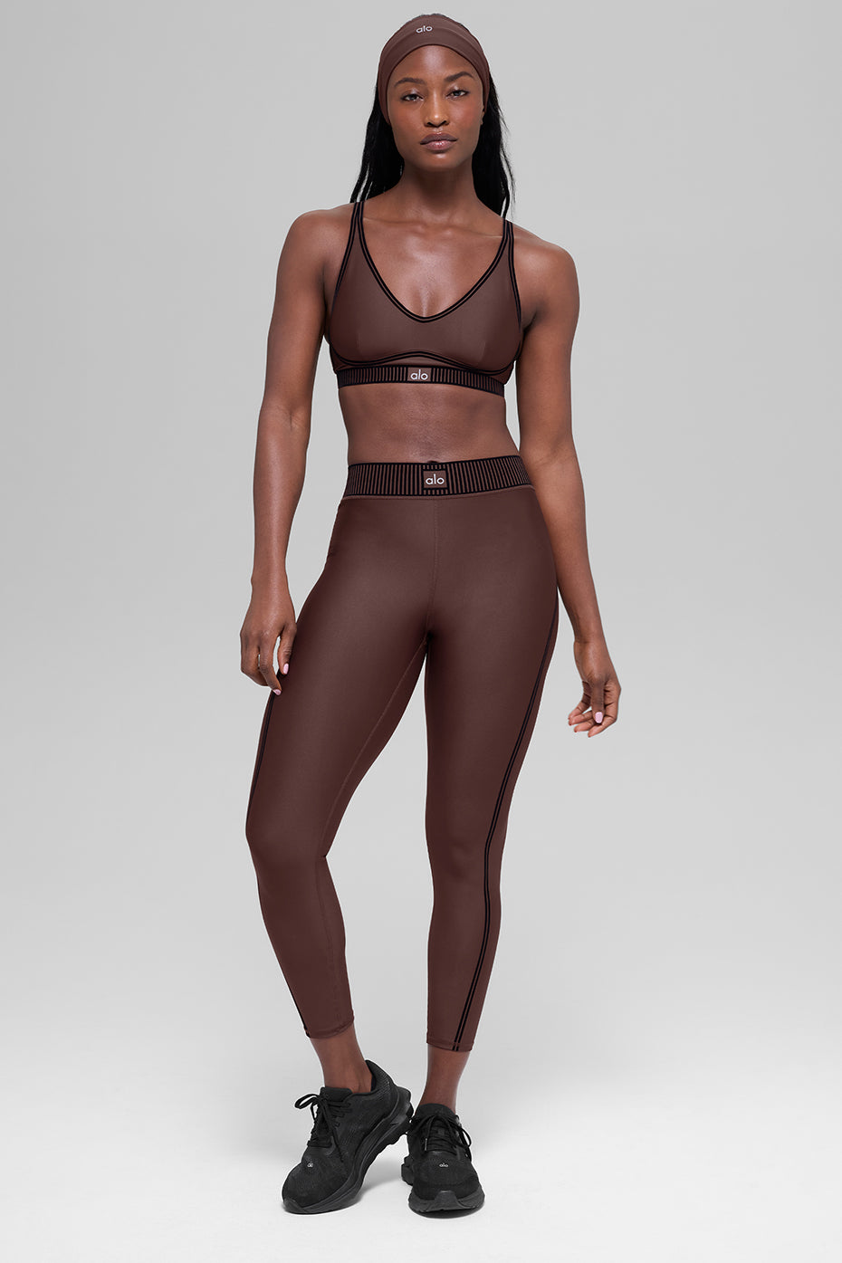 Alo Yoga Airlift Line Up Bra - Brownstone - imagen 6