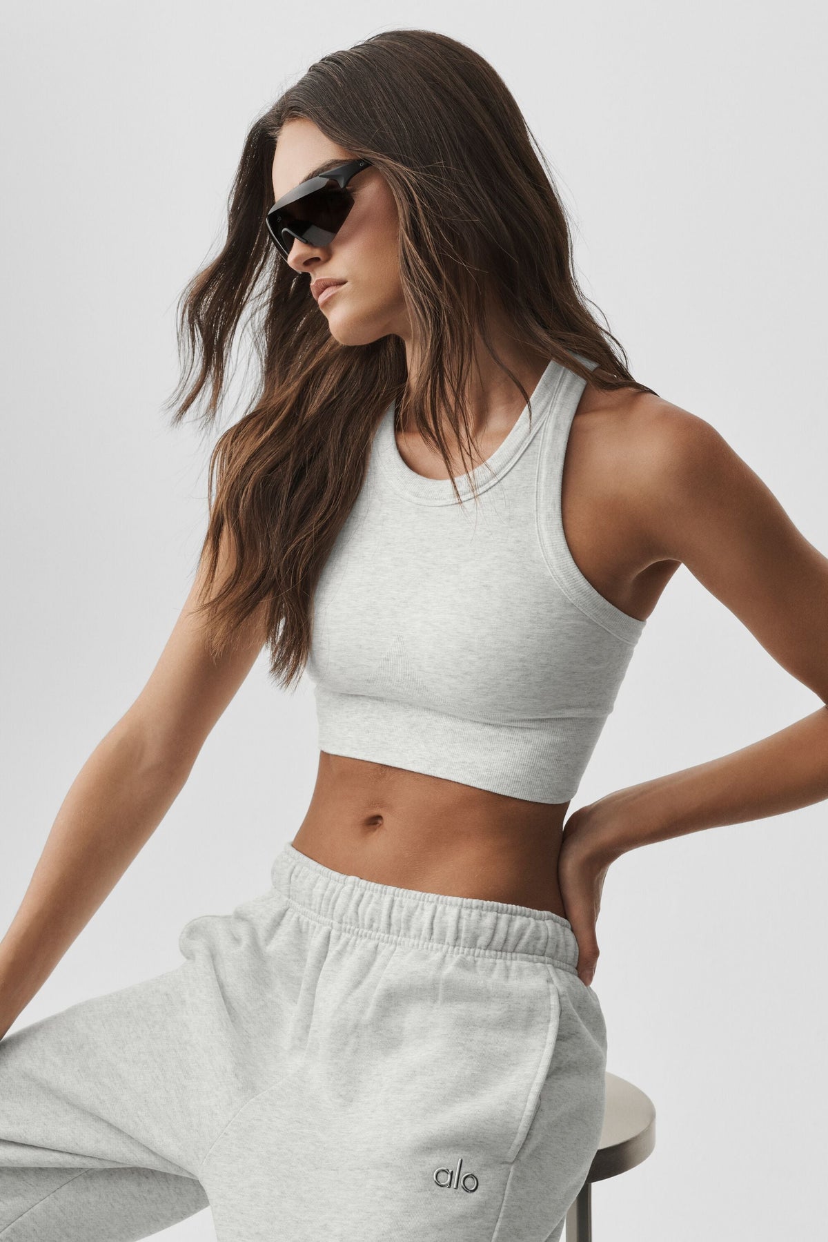 Alo Yoga Seamless Delight High Neck Bra - White Heather - imagen 3