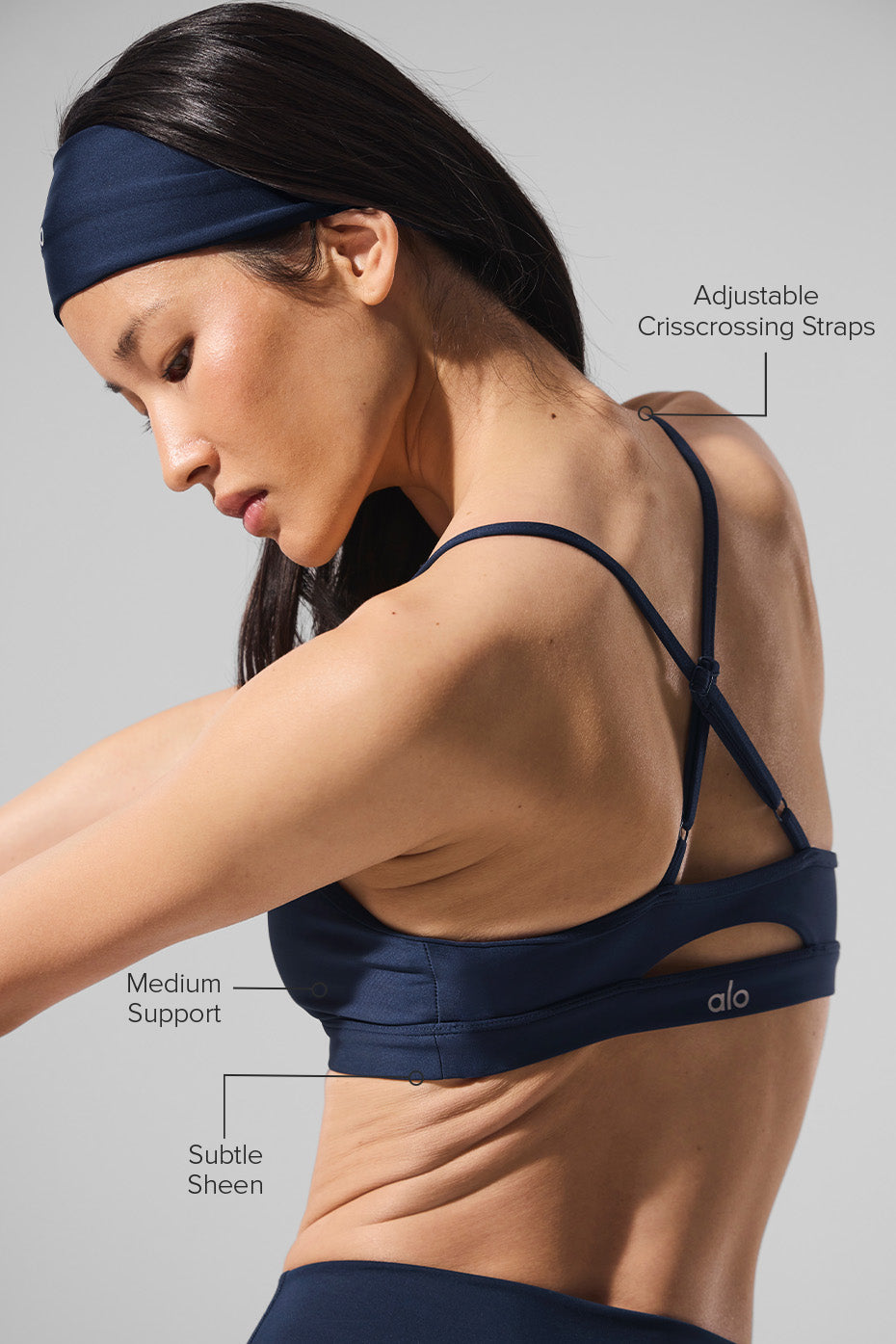 Alo Yoga Airlift Intrigue Bra - Navy - imagen 2