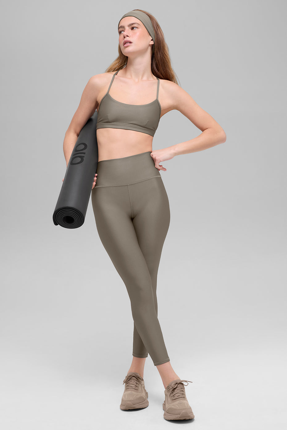 Alo Yoga Airlift Intrigue Bra - Light Cocoa - imagen 4